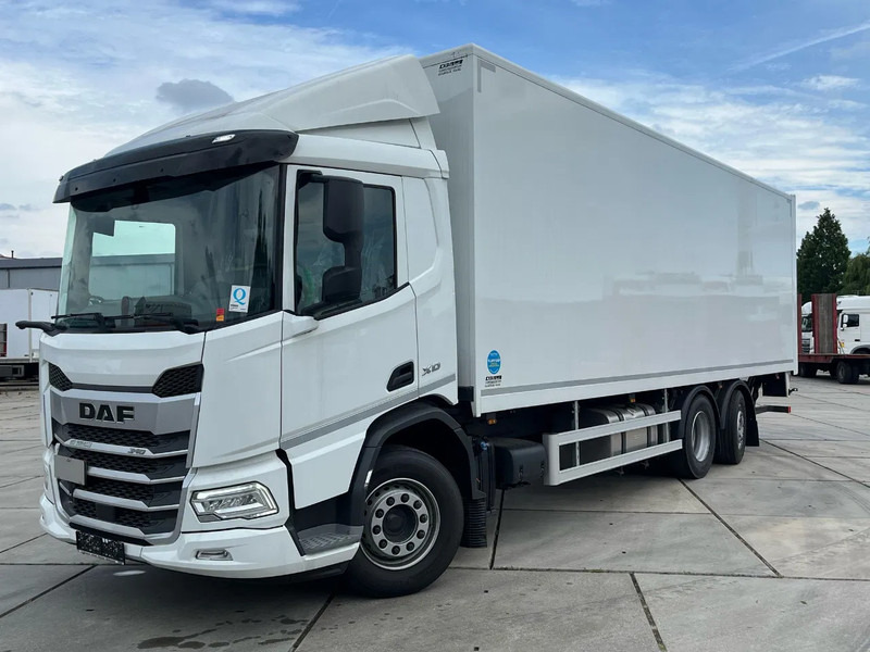 DAF XD 340 FAN 6x2 - شاحنة صندوقية: صورة 3 DAF XD 340 FAN 6x2 - شاحنة صندوقية: صورة 3