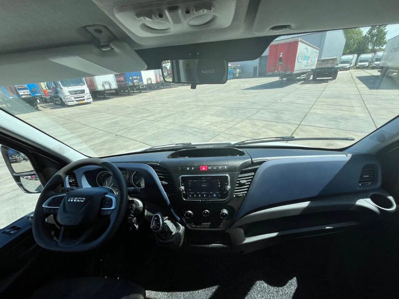 شاحنة بصندوق مغلق Iveco Daily 35C16 Achterdeuren (15 diverse modellen op voorraad): صورة 19 شاحنة بصندوق مغلق Iveco Daily 35C16 Achterdeuren (15 diverse modellen op voorraad): صورة 19