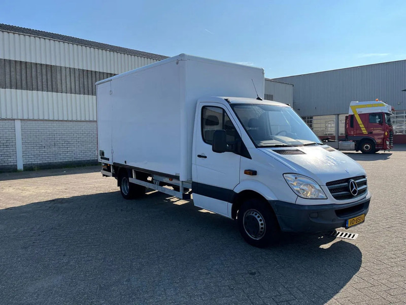 Mercedes-Benz Sprinter 513 2.2 CDI - شاحنة بصندوق مغلق, الشاحنات الصغيرة كابينة مزدوجة: صورة 5 Mercedes-Benz Sprinter 513 2.2 CDI - شاحنة بصندوق مغلق, الشاحنات الصغيرة كابينة مزدوجة: صورة 5
