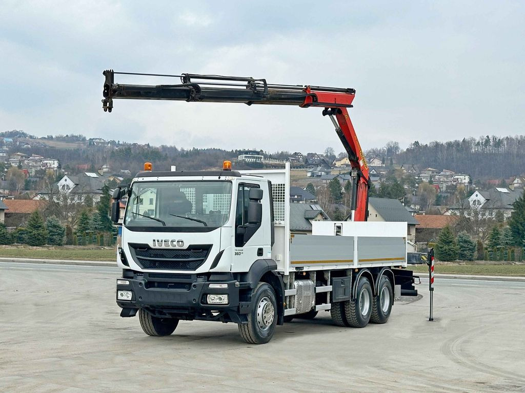 Iveco TRAKKER 360 * PRITSCHE 6,80* PK 16002 B+FUNK*6x4 - شاحنة كرين, شاحنات مسطحة: صورة 2 Iveco TRAKKER 360 * PRITSCHE 6,80* PK 16002 B+FUNK*6x4 - شاحنة كرين, شاحنات مسطحة: صورة 2