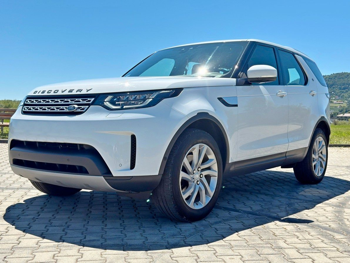 Land Rover Discovery - سيارة دفع رباعي: صورة 2 Land Rover Discovery - سيارة دفع رباعي: صورة 2