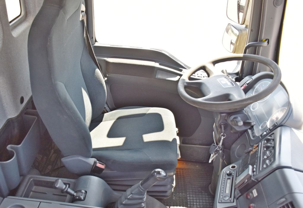 شاحنة قلاب, شاحنة كرين MAN TGL 12.220 Kipper 5,05 m + PK 8501 B *TOPZUSTAND MAN TGL 12.220 Kipper 5,05 m + PK 8501 B *TOPZUSTAND: صورة 11 شاحنة قلاب, شاحنة كرين MAN TGL 12.220 Kipper 5,05 m + PK 8501 B *TOPZUSTAND MAN TGL 12.220 Kipper 5,05 m + PK 8501 B *TOPZUSTAND: صورة 11