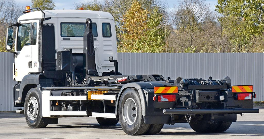 MAN TGS 18.320 Abrollkipper * Top Zustand! MAN TGS 18.320 Abrollkipper * Top Zustand! - شاحنة برافعة خطافية: صورة 4 MAN TGS 18.320 Abrollkipper * Top Zustand! MAN TGS 18.320 Abrollkipper * Top Zustand! - شاحنة برافعة خطافية: صورة 4