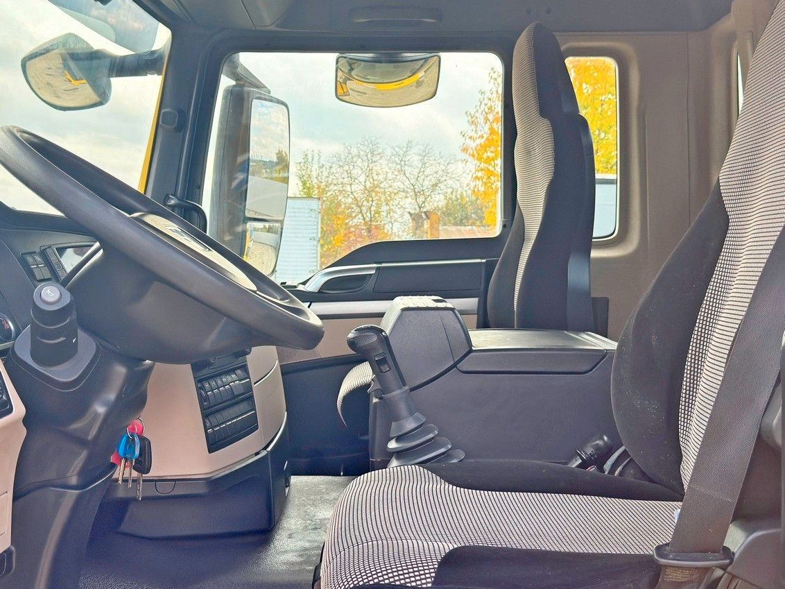 تأجير  MAN TGS 32.420 * BETONMISCHER / 8x4 MAN TGS 32.420 * BETONMISCHER / 8x4: صورة 8 تأجير  MAN TGS 32.420 * BETONMISCHER / 8x4 MAN TGS 32.420 * BETONMISCHER / 8x4: صورة 8