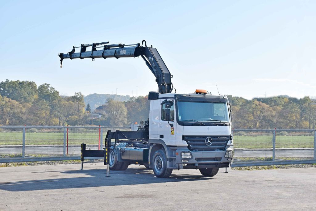 Mercedes-Benz ACTROS 1844 * Sattelzugmaschine *HIAB 330-5/FUNK - مقطورة السحب: صورة 2 Mercedes-Benz ACTROS 1844 * Sattelzugmaschine *HIAB 330-5/FUNK - مقطورة السحب: صورة 2