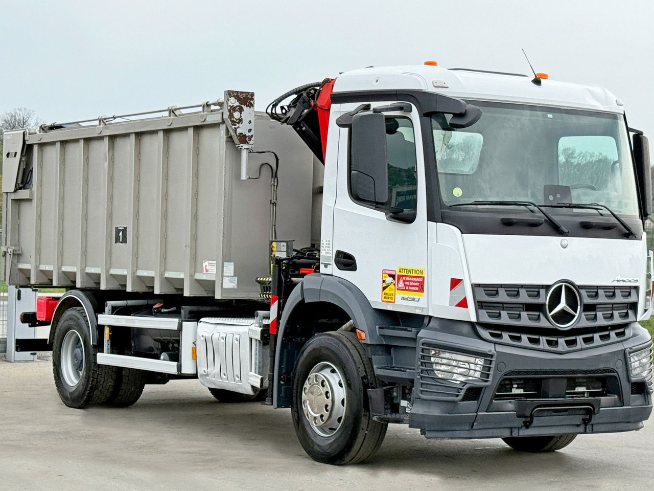Mercedes-Benz AROCS 1830* KIPPER 5,00m * PK 7.501 SLD A + FUNK - شاحنة قلاب, شاحنة كرين: صورة 4 Mercedes-Benz AROCS 1830* KIPPER 5,00m * PK 7.501 SLD A + FUNK - شاحنة قلاب, شاحنة كرين: صورة 4