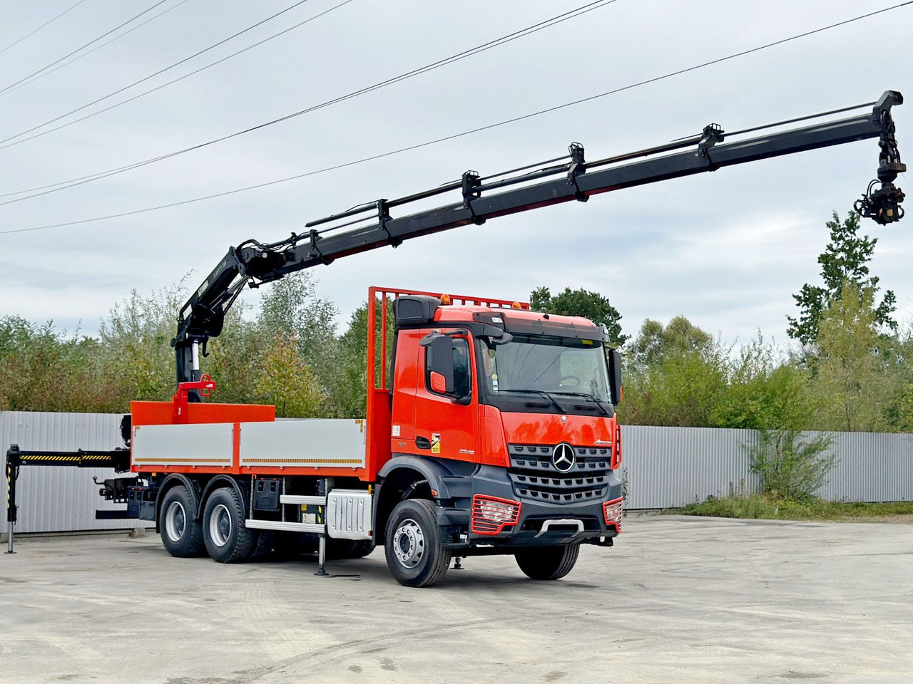 Mercedes-Benz AROCS 2643 *HIAB X-HIDUO 188 ES-5/FUNK * 6x4 - شاحنة كرين: صورة 2 Mercedes-Benz AROCS 2643 *HIAB X-HIDUO 188 ES-5/FUNK * 6x4 - شاحنة كرين: صورة 2