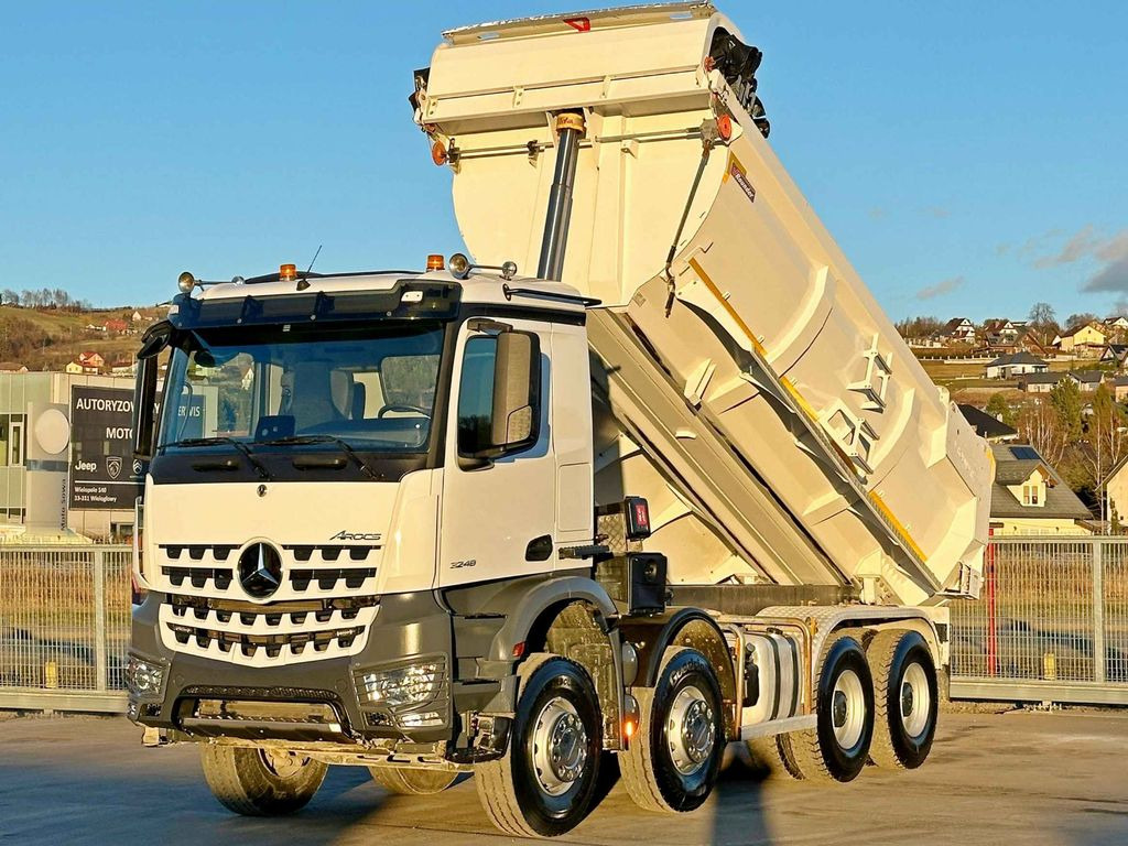 Mercedes-Benz AROCS 3248 * KIPPER * 8x4 * TOPZUSTAND - شاحنة قلاب, شاحنة كرين: صورة 4 Mercedes-Benz AROCS 3248 * KIPPER * 8x4 * TOPZUSTAND - شاحنة قلاب, شاحنة كرين: صورة 4