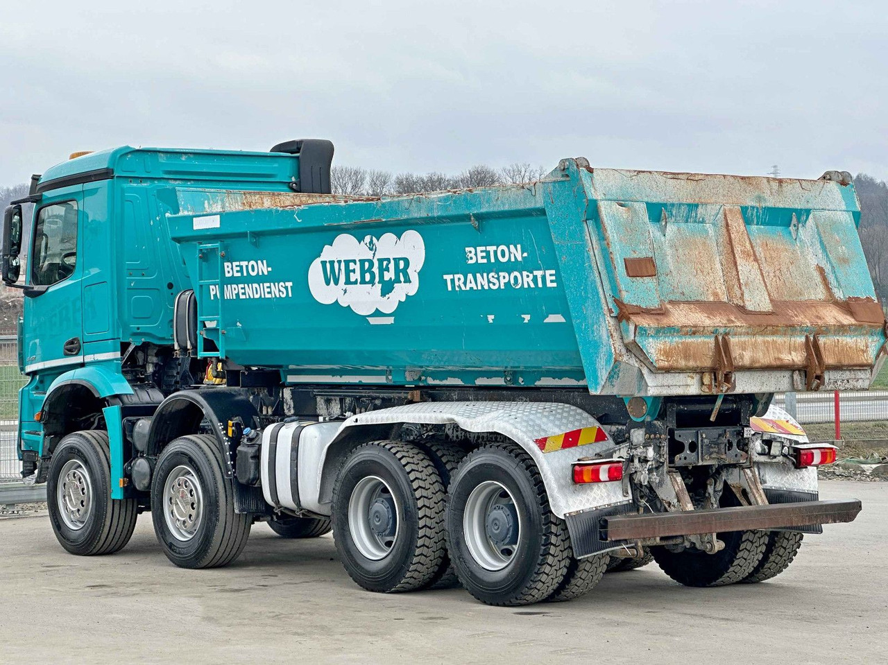 Mercedes-Benz AROCS 4142* KIPPER / 8x4 * TOPZUSTAND - شاحنة قلاب: صورة 5 Mercedes-Benz AROCS 4142* KIPPER / 8x4 * TOPZUSTAND - شاحنة قلاب: صورة 5