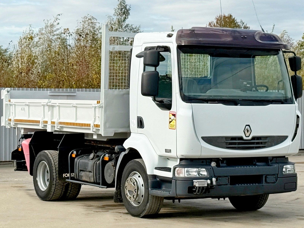 Renault MIDLUM 220 DCI *KIPPER 3,80m * BORDMATIC - شاحنة قلاب, شاحنة كرين: صورة 3 Renault MIDLUM 220 DCI *KIPPER 3,80m * BORDMATIC - شاحنة قلاب, شاحنة كرين: صورة 3