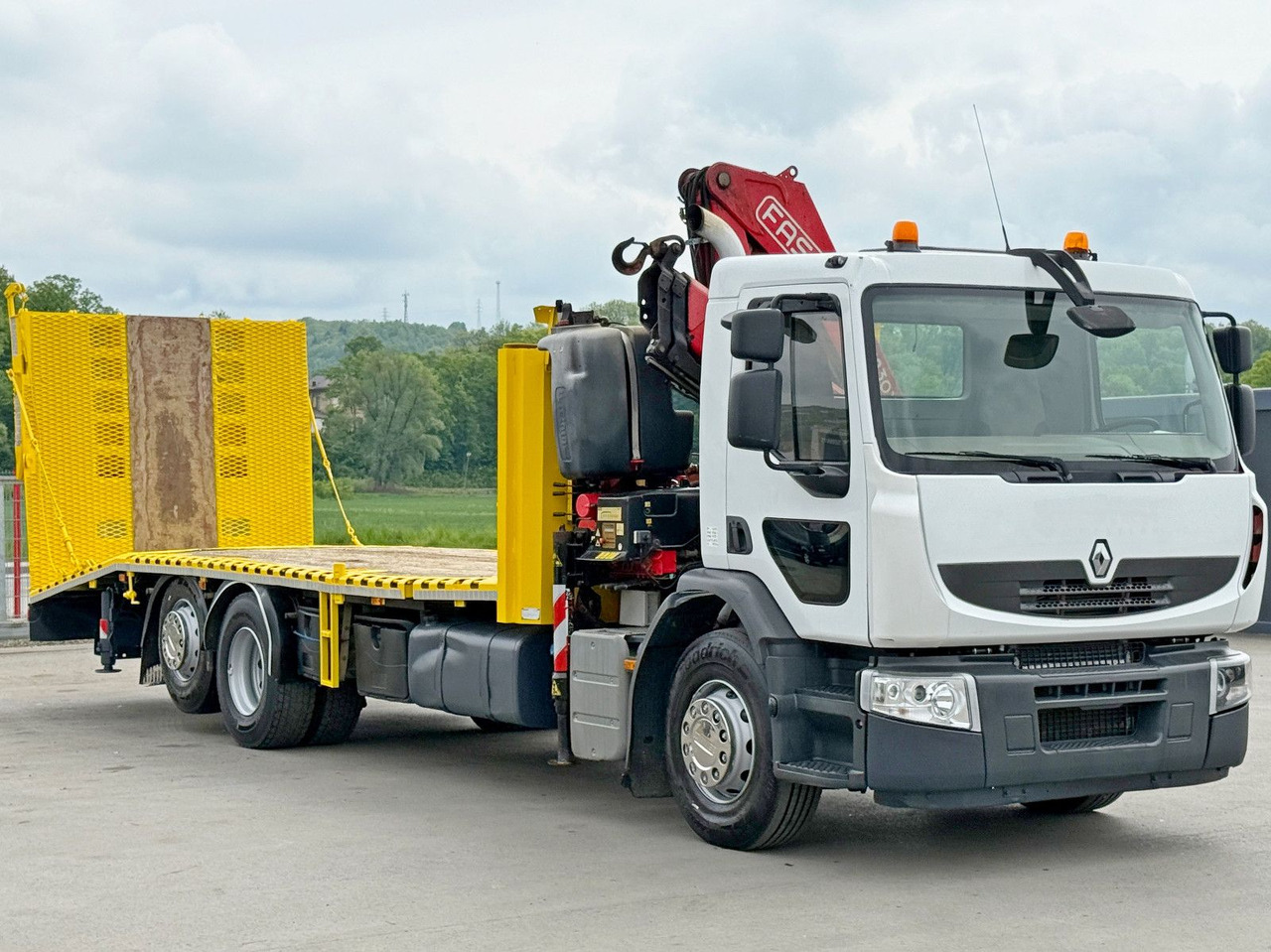 Renault PREMIUM 370 * FASSI F230AXP.22 + FUNK* TOP - شاحنة سحب: صورة 3 Renault PREMIUM 370 * FASSI F230AXP.22 + FUNK* TOP - شاحنة سحب: صورة 3