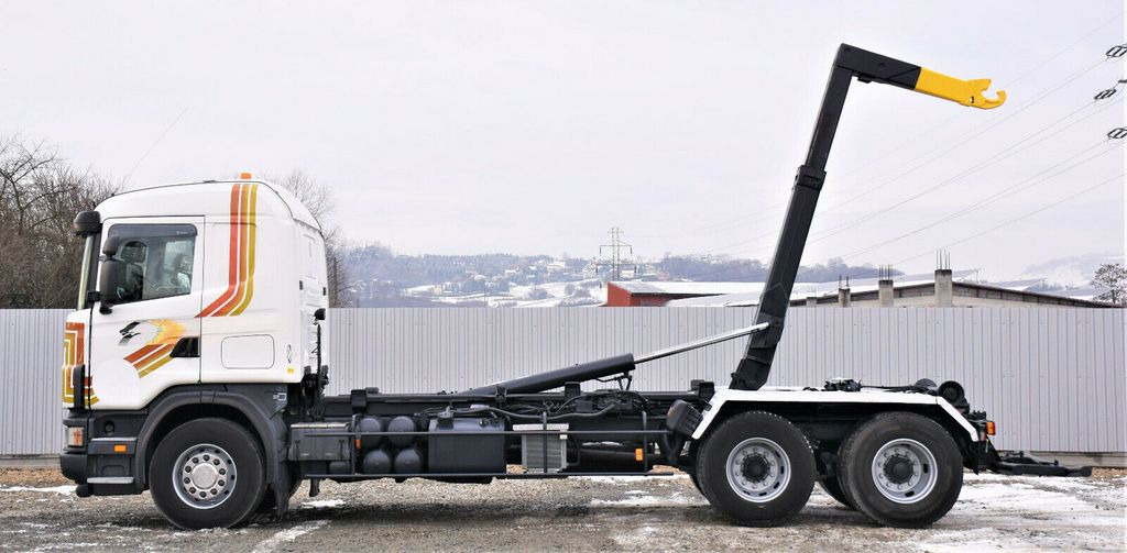 Scania R124 470 Abrollkipper *6x2* Top Zustand ! Scania R124 470 Abrollkipper * 6x2 * Motor Problem - شاحنة برافعة خطافية: صورة 5 Scania R124 470 Abrollkipper *6x2* Top Zustand ! Scania R124 470 Abrollkipper * 6x2 * Motor Problem - شاحنة برافعة خطافية: صورة 5