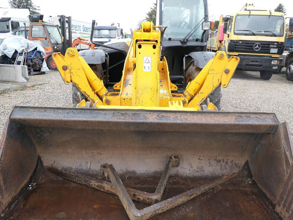 آلة رفع ونقل تلسكوبية JCB 535-125: صورة 13 آلة رفع ونقل تلسكوبية JCB 535-125: صورة 13