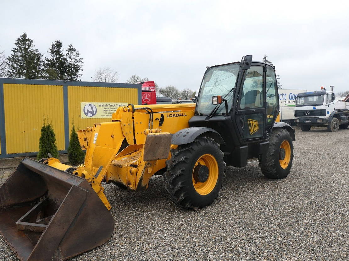 آلة رفع ونقل تلسكوبية JCB 535-125: صورة 10 آلة رفع ونقل تلسكوبية JCB 535-125: صورة 10