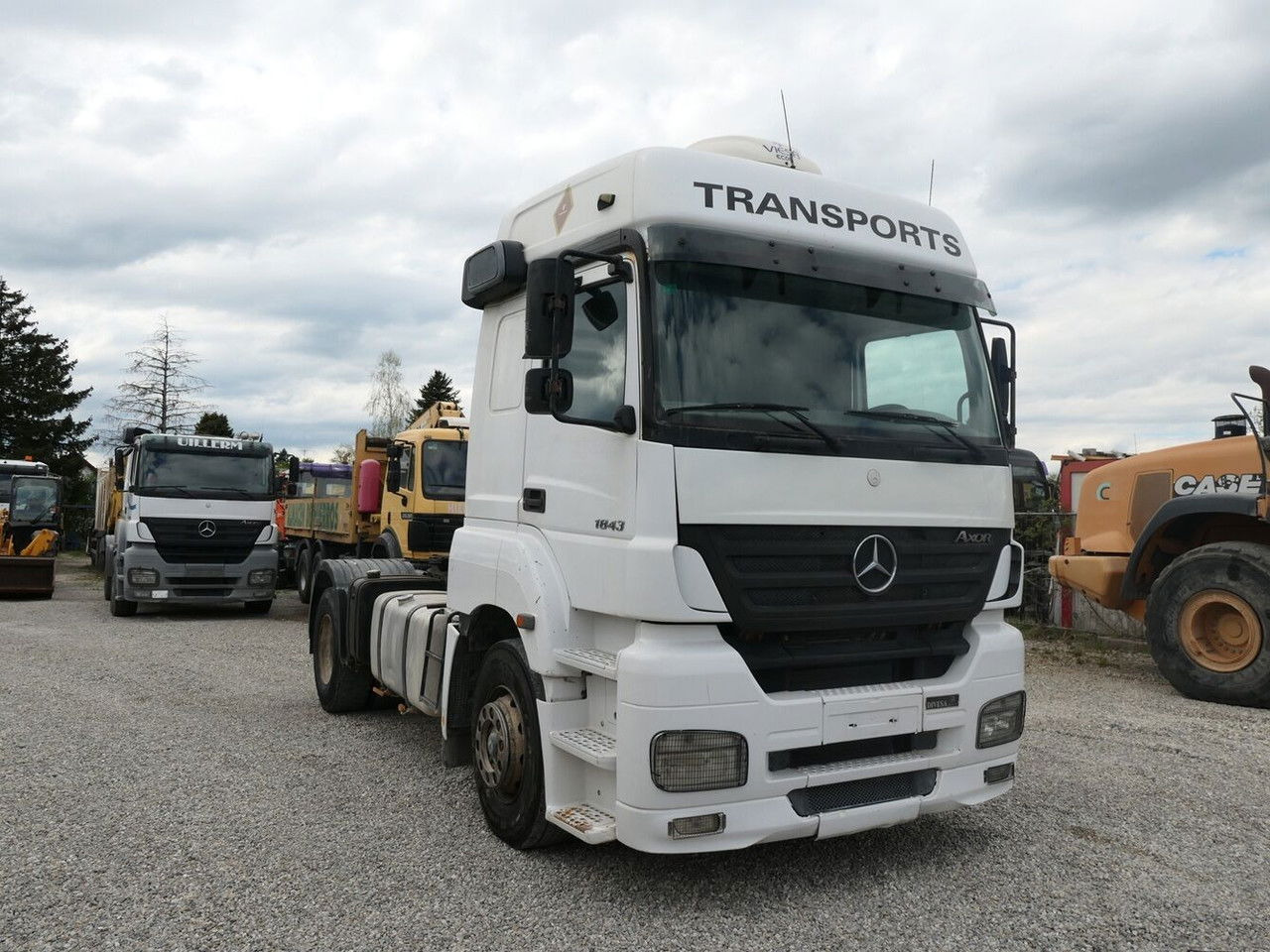 Mercedes-Benz Axor 1843 - مقطورة السحب: صورة 2 Mercedes-Benz Axor 1843 - مقطورة السحب: صورة 2