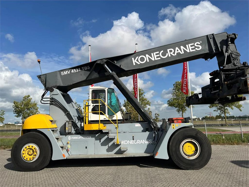 KONECRANES SMV 4531 TB5 - آلة حمل الحاويات في الأماكن الصغيرة: صورة 1 KONECRANES SMV 4531 TB5 - آلة حمل الحاويات في الأماكن الصغيرة: صورة 1
