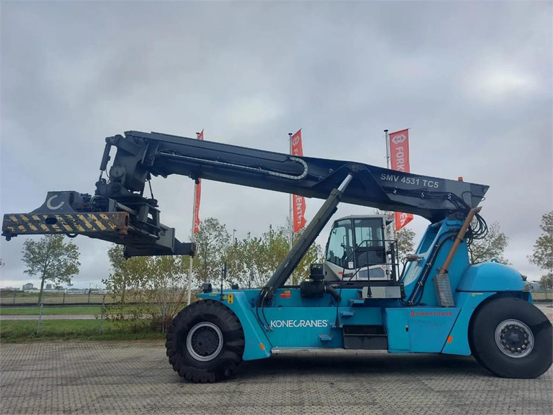 KONECRANES SMV 4531 TC5 - آلة حمل الحاويات في الأماكن الصغيرة: صورة 2 KONECRANES SMV 4531 TC5 - آلة حمل الحاويات في الأماكن الصغيرة: صورة 2