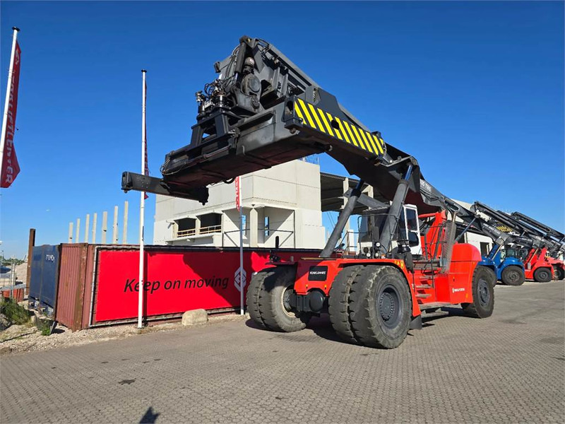 KONECRANES SMV 4535 TB5 - آلة حمل الحاويات في الأماكن الصغيرة: صورة 4 KONECRANES SMV 4535 TB5 - آلة حمل الحاويات في الأماكن الصغيرة: صورة 4