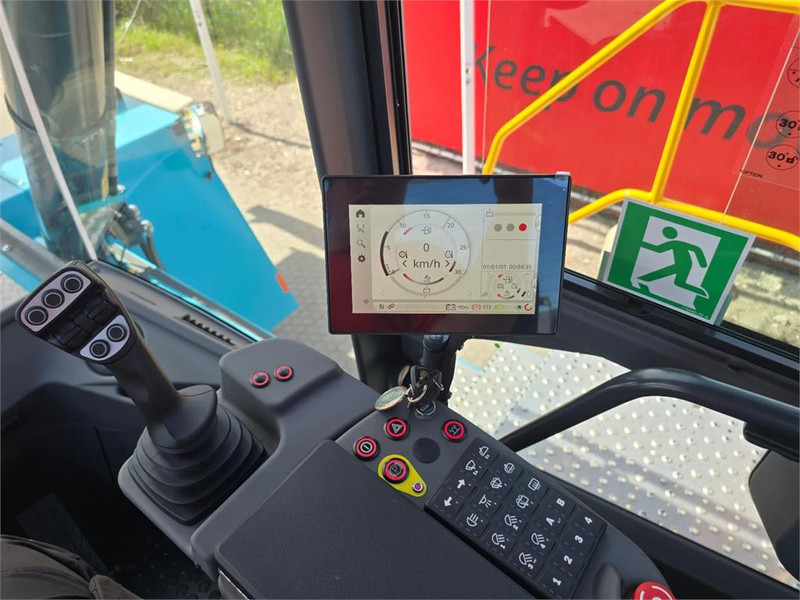 آلة حمل الحاويات في الأماكن الصغيرة KONECRANES SMV 4632 TC5: صورة 17 آلة حمل الحاويات في الأماكن الصغيرة KONECRANES SMV 4632 TC5: صورة 17