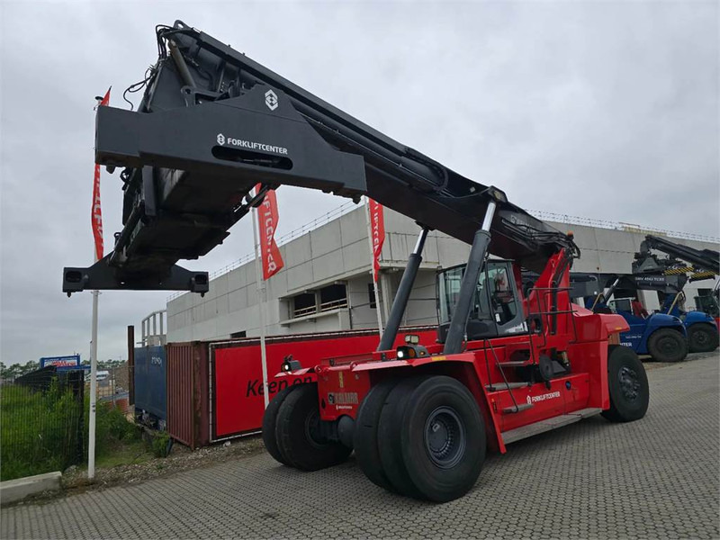 Kalmar DRG450-60S5 - آلة حمل الحاويات في الأماكن الصغيرة: صورة 4 Kalmar DRG450-60S5 - آلة حمل الحاويات في الأماكن الصغيرة: صورة 4