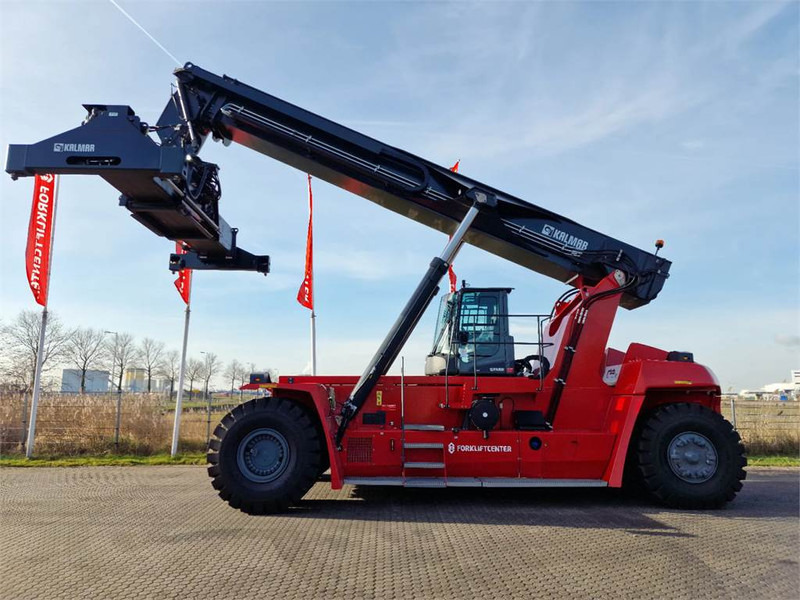 Kalmar DRG450-65S5 - آلة حمل الحاويات في الأماكن الصغيرة: صورة 2 Kalmar DRG450-65S5 - آلة حمل الحاويات في الأماكن الصغيرة: صورة 2