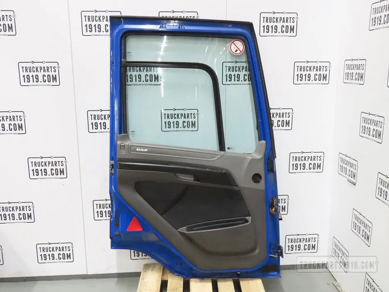 DAF 1950970 Portier Li. DAF CF - باب و قطع الغيار - شاحنة: صورة 3 DAF 1950970 Portier Li. DAF CF - باب و قطع الغيار - شاحنة: صورة 3