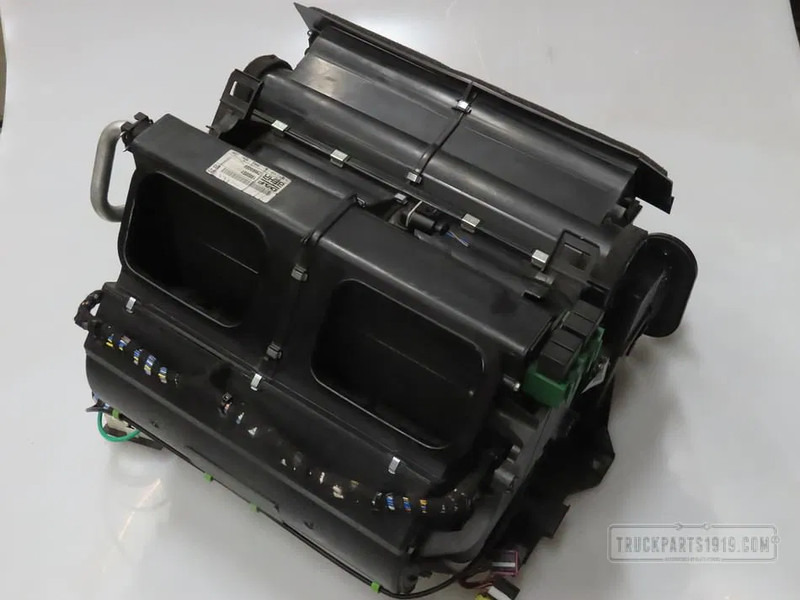 DAF 1980851 | Kachelhuis DAF XF 106 - الحرارة/ التهوية - شاحنة: صورة 2 DAF 1980851 | Kachelhuis DAF XF 106 - الحرارة/ التهوية - شاحنة: صورة 2