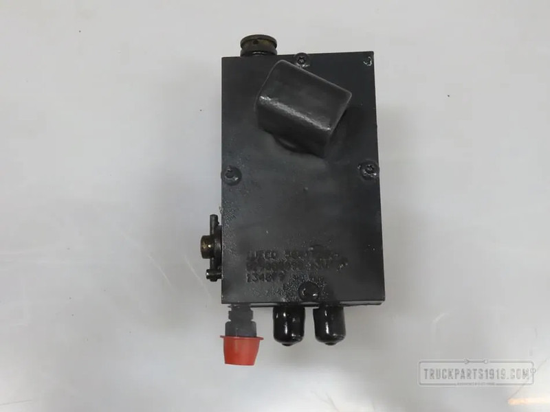Iveco Hydraulic System Kantelpomp Iveco - أجهزة هيدروليكية - شاحنة: صورة 1 Iveco Hydraulic System Kantelpomp Iveco - أجهزة هيدروليكية - شاحنة: صورة 1