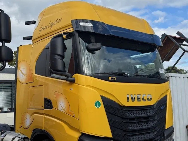 Iveco S-WAY Cabin 2021 - الكابينة والداخلية - شاحنة: صورة 2 Iveco S-WAY Cabin 2021 - الكابينة والداخلية - شاحنة: صورة 2