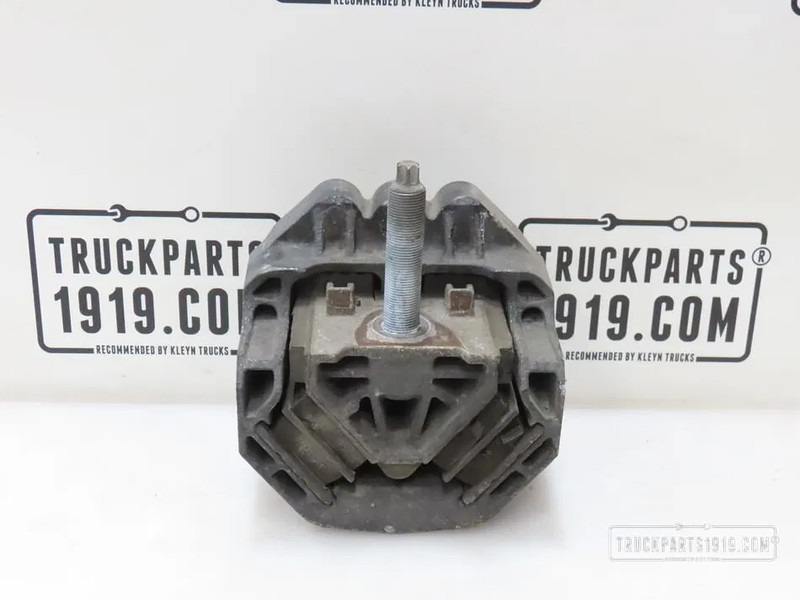 MAN 81.96210-0670 Motorsteun voor - كرسي مكينة - شاحنة: صورة 1 MAN 81.96210-0670 Motorsteun voor - كرسي مكينة - شاحنة: صورة 1