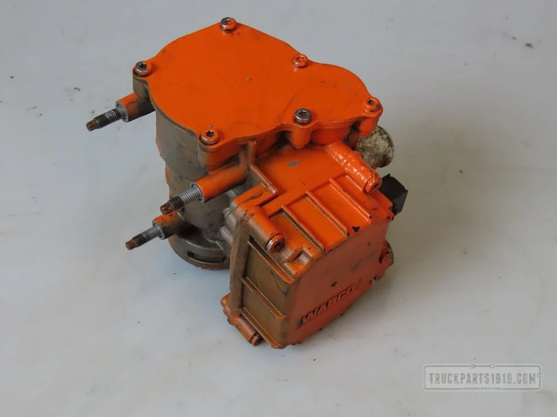 Mercedes-Benz Compressed Air System Aanhangwagen EBS ventiel MB MP - صمام - شاحنة: صورة 2 Mercedes-Benz Compressed Air System Aanhangwagen EBS ventiel MB MP - صمام - شاحنة: صورة 2