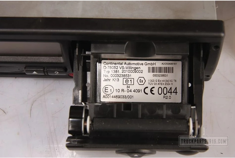 Mercedes-Benz Electrical System Tachograaf R2.0 MB MP4 - جهاز تسجيل السرعة - شاحنة: صورة 3 Mercedes-Benz Electrical System Tachograaf R2.0 MB MP4 - جهاز تسجيل السرعة - شاحنة: صورة 3