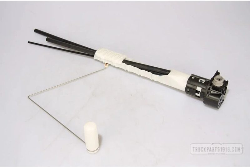 Mercedes-Benz Fuel System Tank element - خزان الوقود - شاحنة: صورة 1 Mercedes-Benz Fuel System Tank element - خزان الوقود - شاحنة: صورة 1