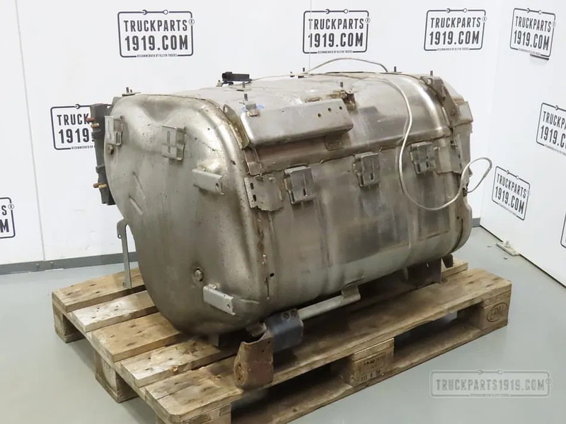 Scania 2274712 Katalysator Scania - محول حفاز - شاحنة: صورة 1 Scania 2274712 Katalysator Scania - محول حفاز - شاحنة: صورة 1