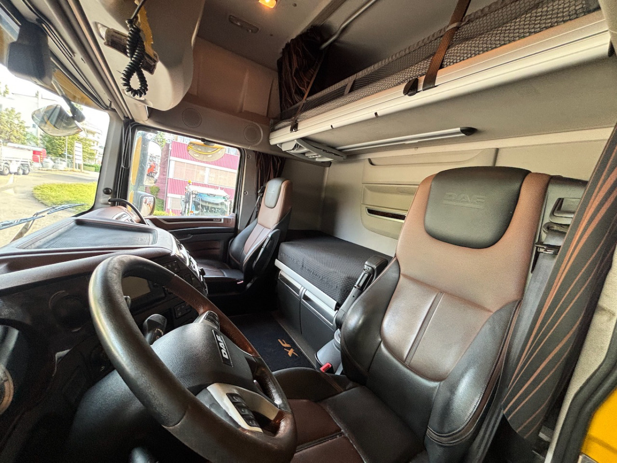 DAF FAN XF 530 LD 6x2 - شاحنة ذات ستائر جانبية: صورة 5 DAF FAN XF 530 LD 6x2 - شاحنة ذات ستائر جانبية: صورة 5