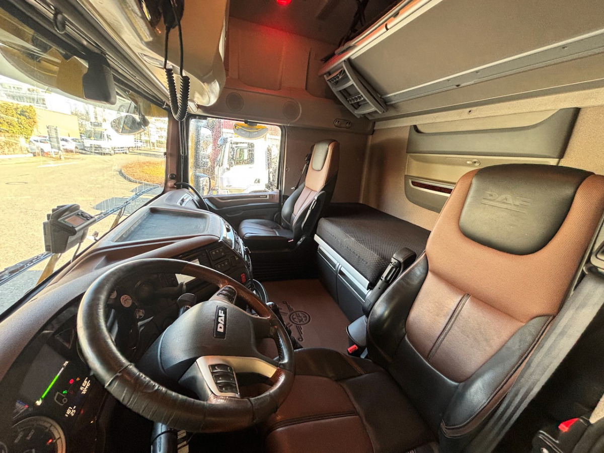 DAF FAN XF 530 LD Jumbo - شاحنة ذات ستائر جانبية: صورة 4 DAF FAN XF 530 LD Jumbo - شاحنة ذات ستائر جانبية: صورة 4