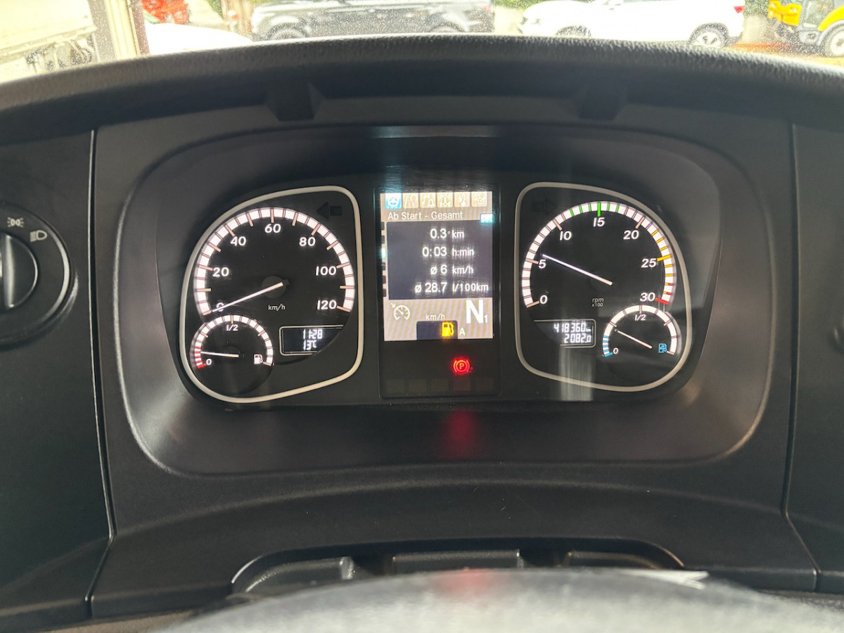 شاحنات مسطحة MERCEDES Atego 1530: صورة 6