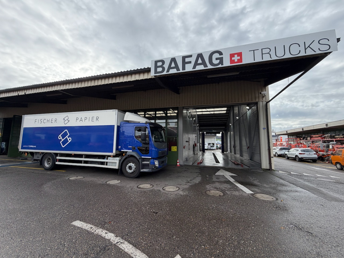 VOLVO FL-280  4x2R - شاحنة صندوقية: صورة 2 VOLVO FL-280  4x2R - شاحنة صندوقية: صورة 2