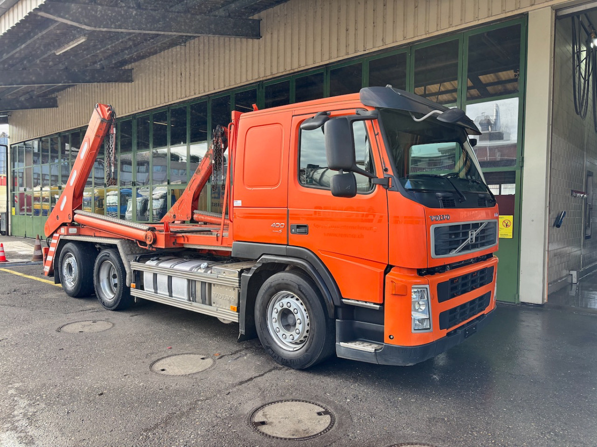 VOLVO FM 400 6x2R - شاحنة لودر انزلاقي: صورة 1 VOLVO FM 400 6x2R - شاحنة لودر انزلاقي: صورة 1