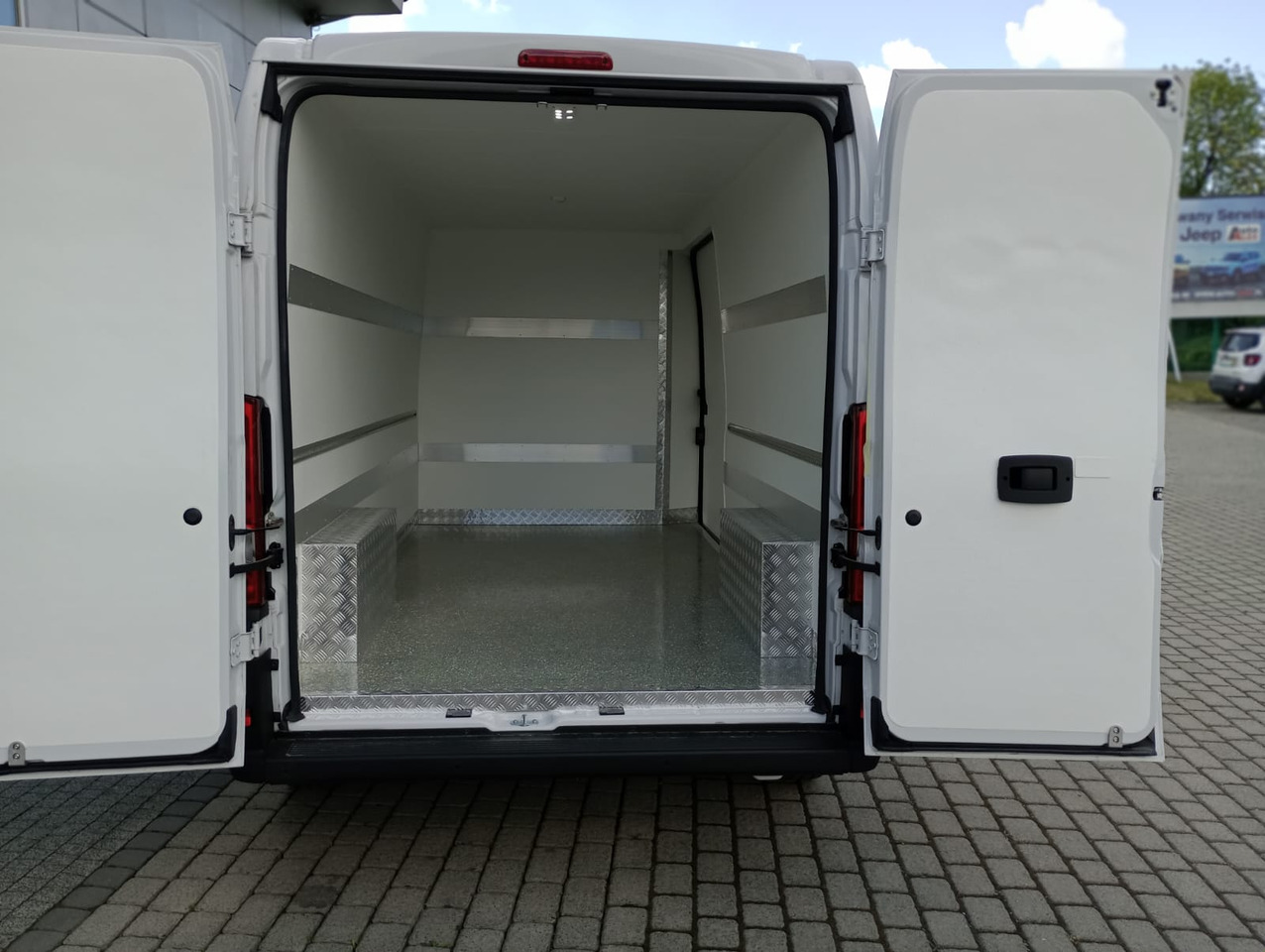 Fiat Ducato 140 L3H2 Kühlkasten - شاحنة توصيل مبردة: صورة 5 Fiat Ducato 140 L3H2 Kühlkasten - شاحنة توصيل مبردة: صورة 5