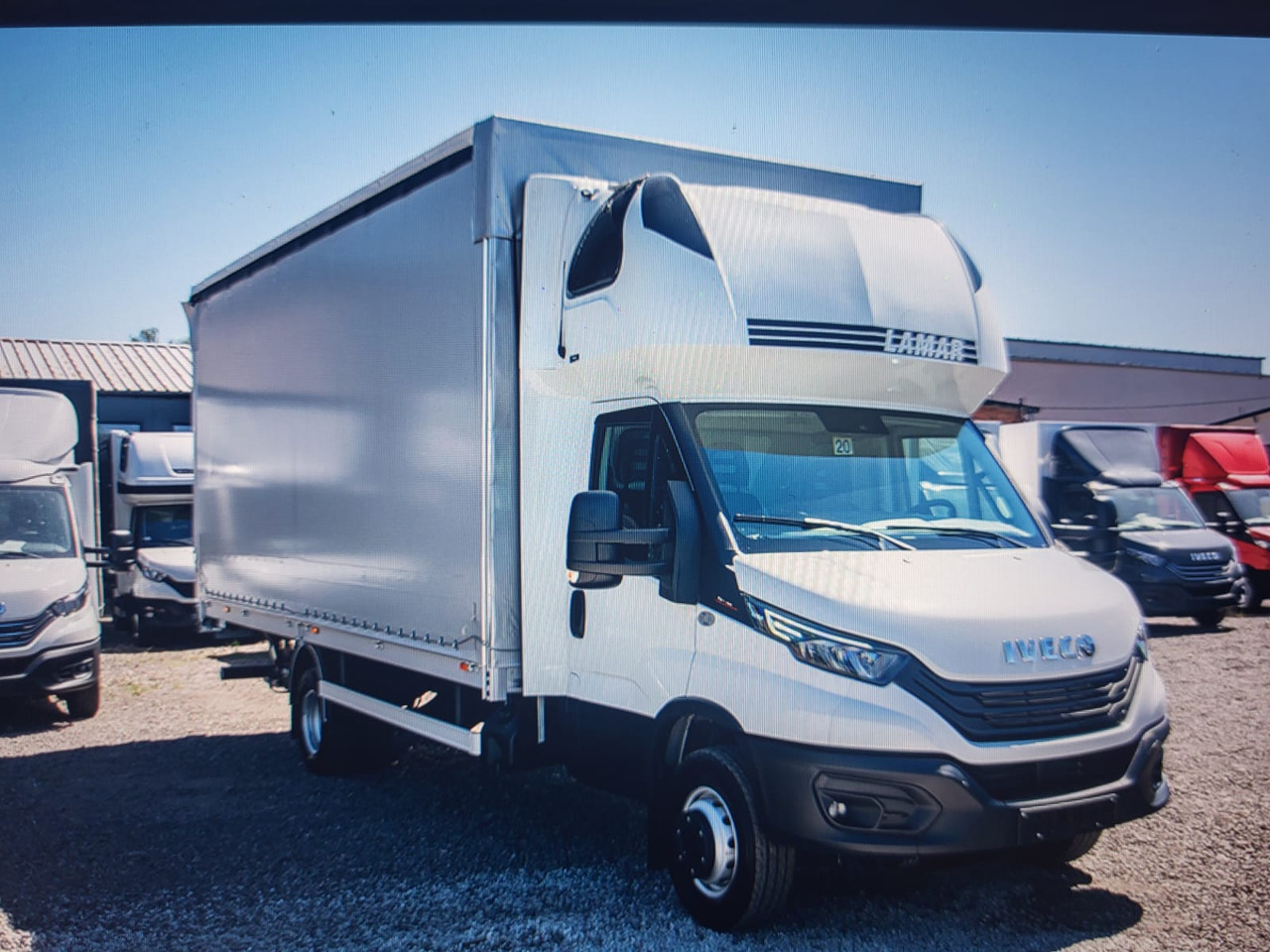 Iveco Daily 70 C18 Pritsche-Plane BÃR - شاحنة مغلقة بستائر جانبية: صورة 3 Iveco Daily 70 C18 Pritsche-Plane BÃR - شاحنة مغلقة بستائر جانبية: صورة 3