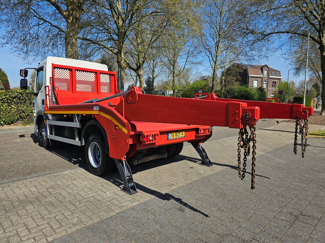 شاحنة لودر انزلاقي DAF LF 220 Euro 6: صورة 16 شاحنة لودر انزلاقي DAF LF 220 Euro 6: صورة 16