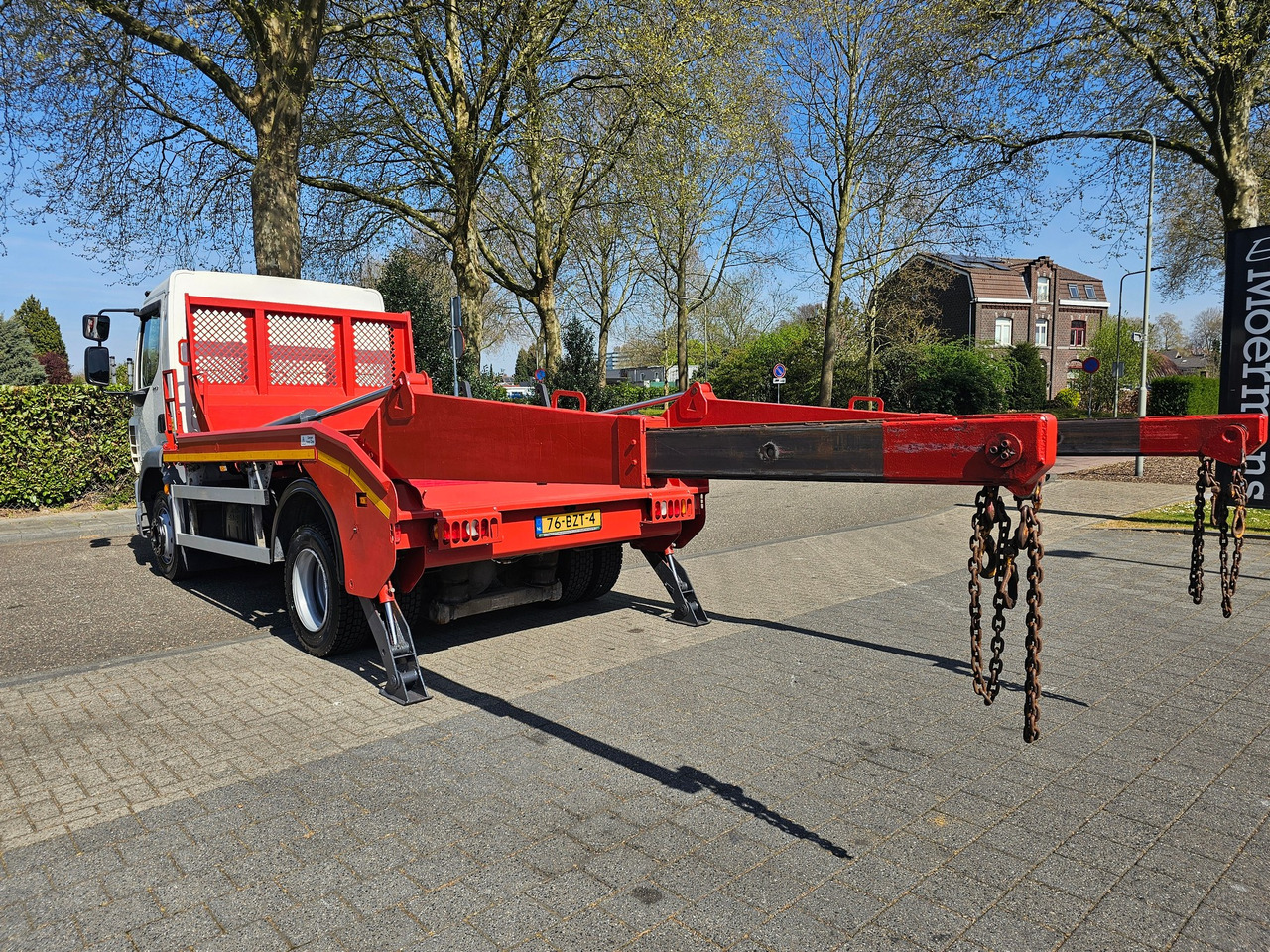 شاحنة لودر انزلاقي DAF LF 220 Euro 6: صورة 18 شاحنة لودر انزلاقي DAF LF 220 Euro 6: صورة 18