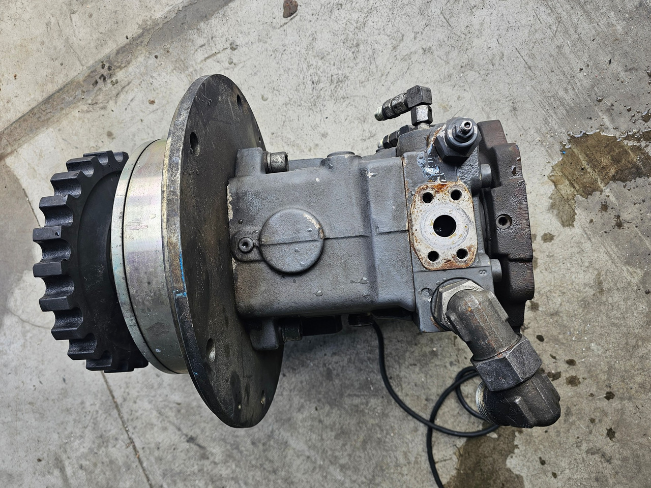 Rexroth A4VG56EP3D1 - مضخة هيدروليكية - آلات الإنشاء: صورة 2 Rexroth A4VG56EP3D1 - مضخة هيدروليكية - آلات الإنشاء: صورة 2