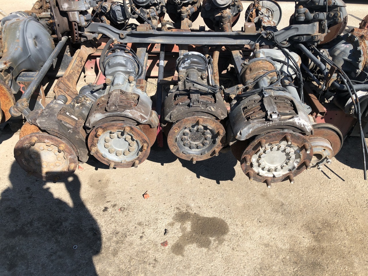 ATEGO 8tn-12tn - لمحور الأمامي - شاحنة: صورة 1 ATEGO 8tn-12tn - لمحور الأمامي - شاحنة: صورة 1