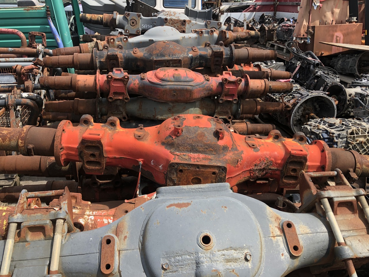 BELL HUB MERCEDES 1735 4X4 - محور - شاحنة: صورة 5 BELL HUB MERCEDES 1735 4X4 - محور - شاحنة: صورة 5