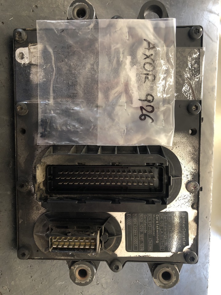 ENGINE CONTROL UNIT AXOR 330ps EURO 3 - وحدة إي سي يو - شاحنة: صورة 1 ENGINE CONTROL UNIT AXOR 330ps EURO 3 - وحدة إي سي يو - شاحنة: صورة 1