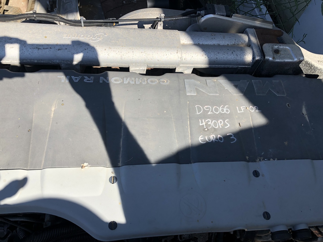 MAN TGA D2066 LF02 430HP EURO 3 COMMON RAIL - محرك - شاحنة: صورة 3 MAN TGA D2066 LF02 430HP EURO 3 COMMON RAIL - محرك - شاحنة: صورة 3