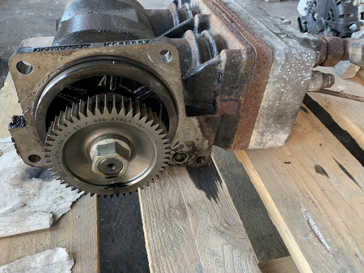 OM471LA EURO 5 ACTROS MP4 - ضاغط مكابح الهواء - شاحنة: صورة 2 OM471LA EURO 5 ACTROS MP4 - ضاغط مكابح الهواء - شاحنة: صورة 2