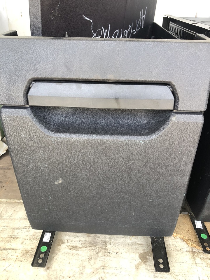 REFRIGERATOR BOX ACTROS MP4 - قطع غيار عامة - شاحنة: صورة 5 REFRIGERATOR BOX ACTROS MP4 - قطع غيار عامة - شاحنة: صورة 5